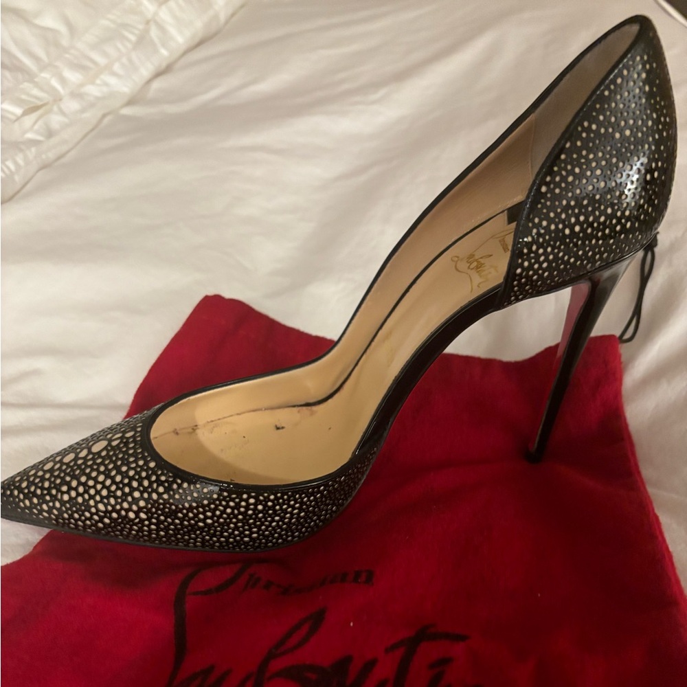 Christian Louboutin Galupump 39.5 Patent Pump
